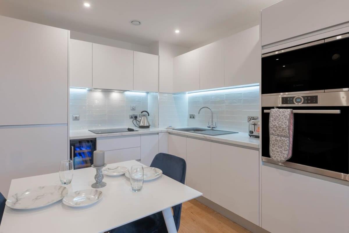 Lovely 1 Bedroom Apartment In Central Location Birmingham Luaran gambar