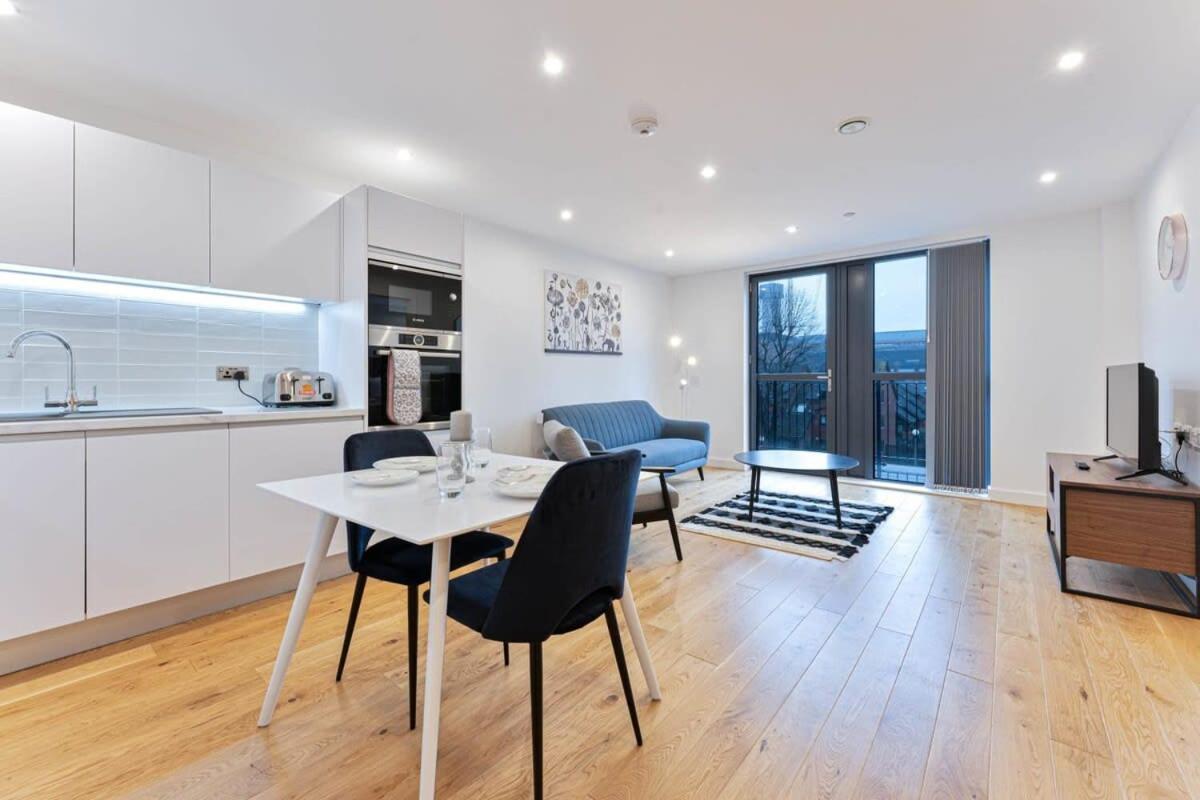 Lovely 1 Bedroom Apartment In Central Location Birmingham Luaran gambar