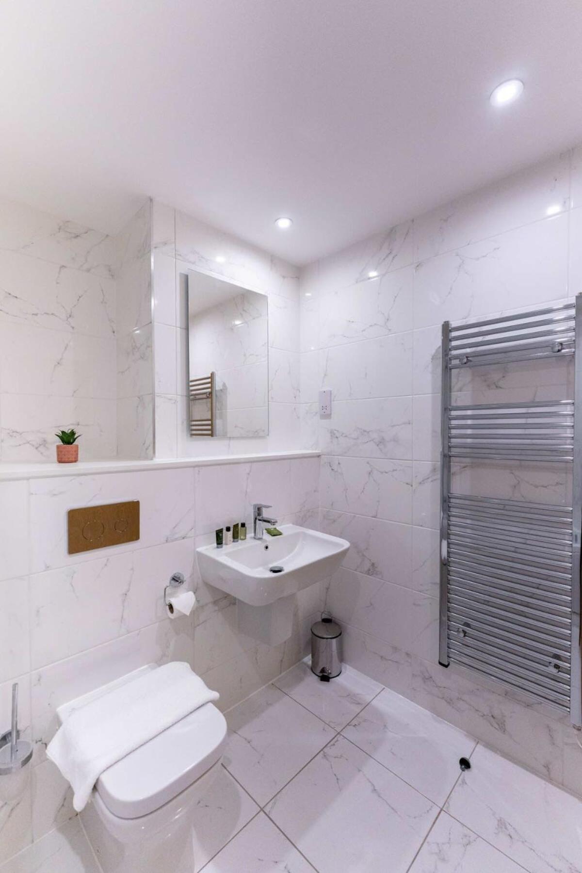 Lovely 1 Bedroom Apartment In Central Location Birmingham Luaran gambar